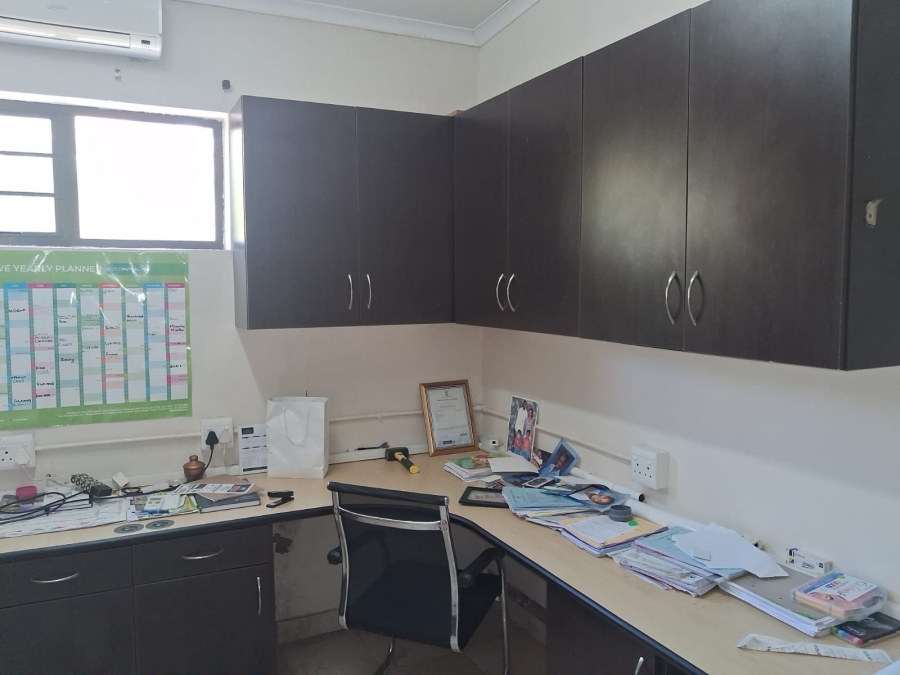 To Let 3 Bedroom Property for Rent in Chiselhurst Eastern Cape